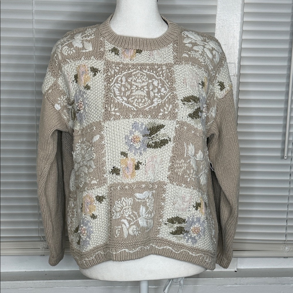 Vintage Carolyn Taylor Floral Patchwork Sweater